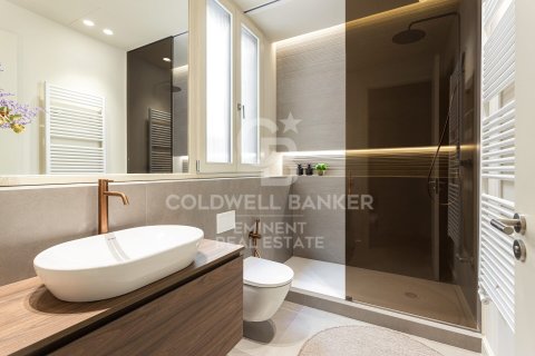 Apartment à vendre à Barcelona, Espagne, 4 chambres, 203 m2 No. 179141 - photo 14