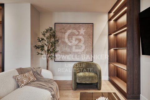 Apartment à vendre à Madrid, Espagne, 3 chambres, 142 m2 No. 179149 - photo 2