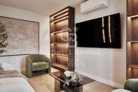 Apartment à vendre à Madrid, Espagne, 3 chambres, 142 m2 No. 179149 - photo 3