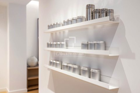 Apartment à vendre à Barcelona, Espagne, 2 chambres, 124 m2 No. 150502 - photo 13