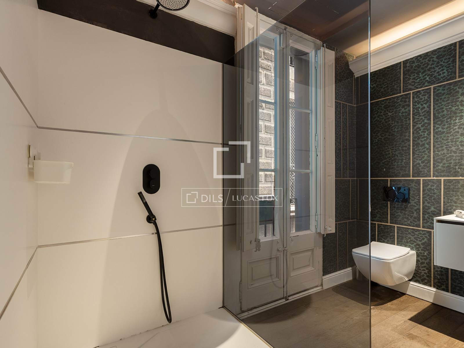 Huoneisto Barcelona, Espanja 2 makuuhuonetta, 112 m2 No. 150496