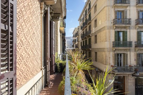 Apartment à vendre à Barcelona, Espagne, 2 chambres, 112 m2 No. 150496 - photo 5