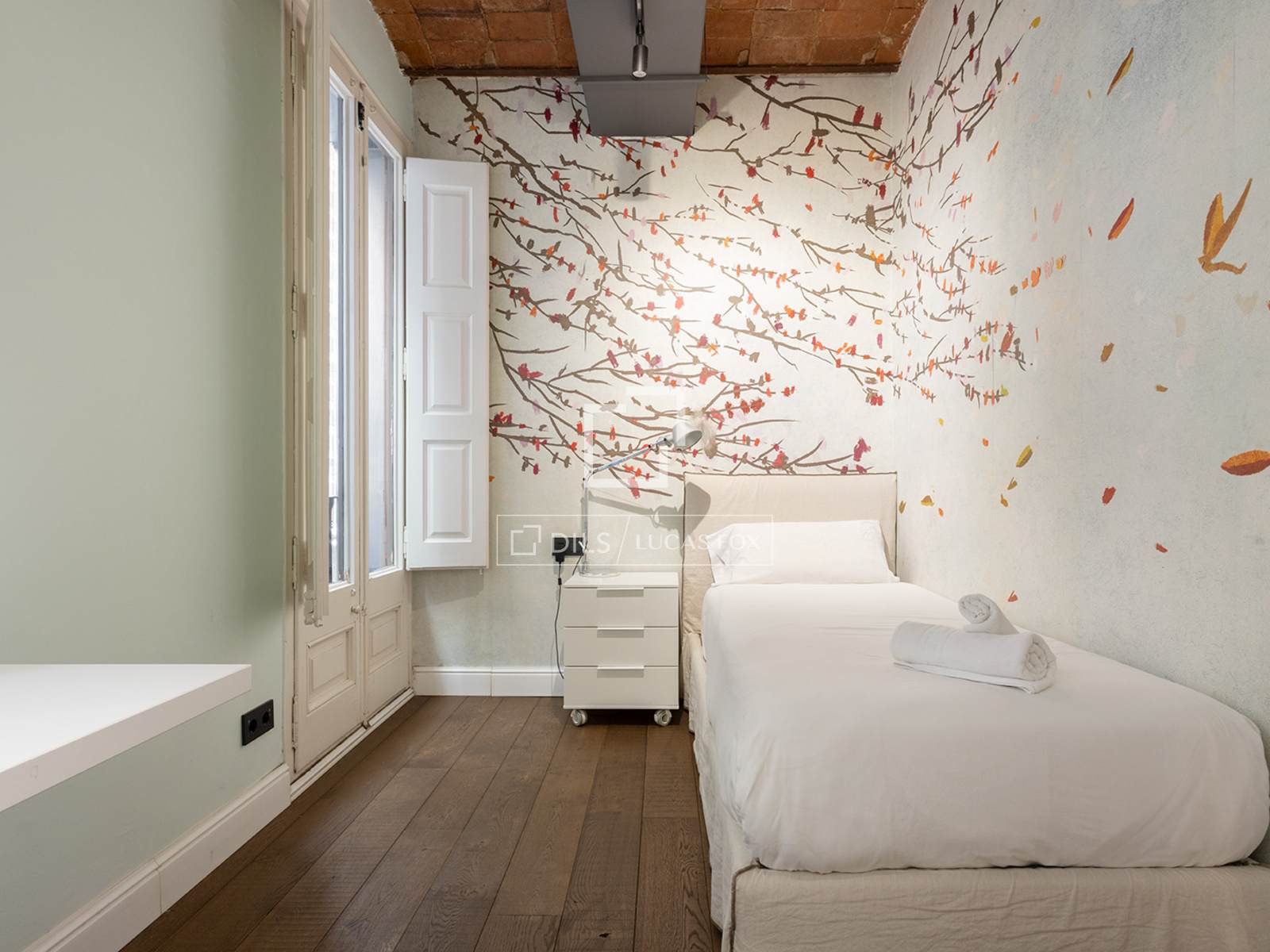 Huoneisto Barcelona, Espanja 2 makuuhuonetta, 112 m2 No. 150496