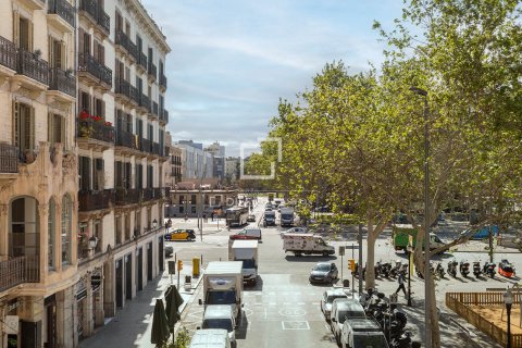 Apartment à vendre à Barcelona, Espagne, 2 chambres, 112 m2 No. 150496 - photo 4