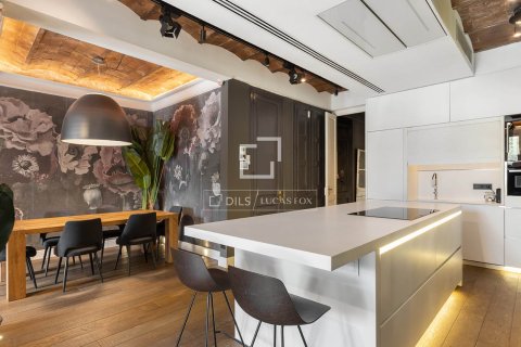 Apartment à vendre à Barcelona, Espagne, 2 chambres, 112 m2 No. 150496 - photo 15