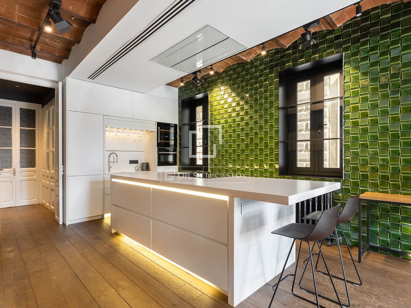 Huoneisto Barcelona, Espanja 2 makuuhuonetta, 112 m2 No. 150496