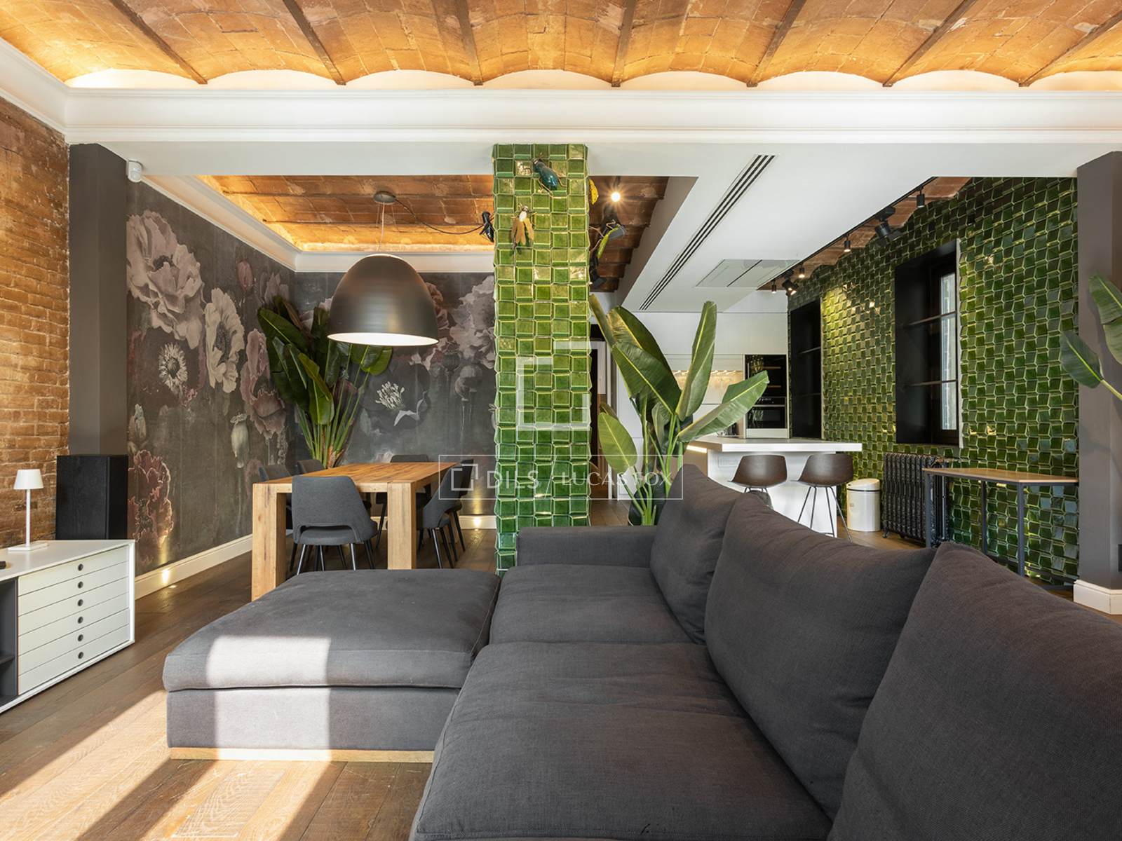 Huoneisto Barcelona, Espanja 2 makuuhuonetta, 112 m2 No. 150496