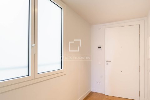 Apartment à vendre à Barcelona, Espagne, 2 chambres, 93 m2 No. 150500 - photo 19