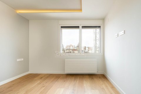 Apartment à vendre à Barcelona, Espagne, 2 chambres, 93 m2 No. 150500 - photo 8