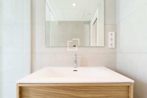 Apartment à vendre à Barcelona, Espagne, 2 chambres, 93 m2 No. 150500 - photo 16