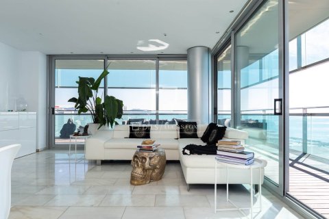 Apartment à vendre à Barcelona, Espagne, 3 chambres, 123 m2 No. 150501 - photo 4