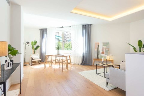 Apartment à vendre à Barcelona, Espagne, 2 chambres, 91 m2 No. 150499 - photo 24