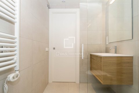 Apartment à vendre à Barcelona, Espagne, 2 chambres, 91 m2 No. 150499 - photo 17