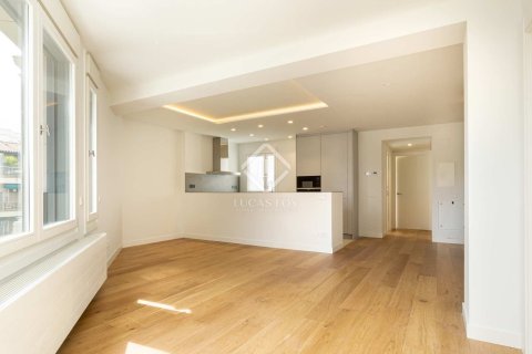 Apartment à vendre à Barcelona, Espagne, 2 chambres, 91 m2 No. 150498 - photo 27