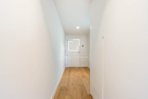 Apartment à vendre à Barcelona, Espagne, 2 chambres, 91 m2 No. 150498 - photo 10