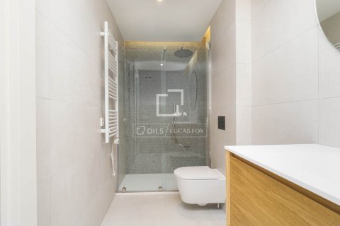 Apartment à vendre à Barcelona, Espagne, 2 chambres, 91 m2 No. 150498 - photo 15