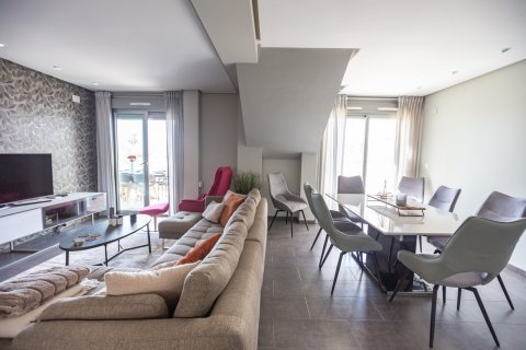 Apartment for sale in Villamartin, Alicante, Spain 4 bedrooms, 167 sq.m. No. 188976 - photo 8
