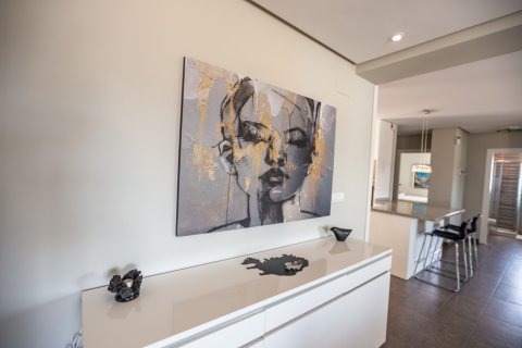 Apartment for sale in Villamartin, Alicante, Spain 4 bedrooms, 167 sq.m. No. 188976 - photo 25