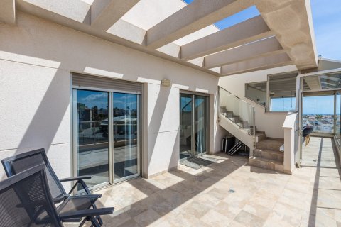 Apartment for sale in Villamartin, Alicante, Spain 4 bedrooms, 167 sq.m. No. 188976 - photo 2