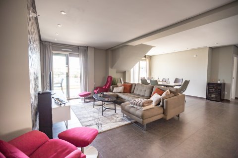 Apartment for sale in Villamartin, Alicante, Spain 4 bedrooms, 167 sq.m. No. 188976 - photo 7