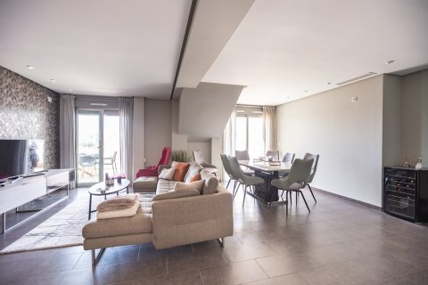 Apartment for sale in Villamartin, Alicante, Spain 4 bedrooms, 167 sq.m. No. 188976 - photo 16