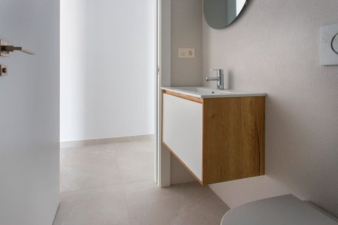 Wohnung zum Verkauf in Torrevieja, Alicante, Spanien 2 Schlafzimmer, 88 m2 Nr. 188977 - Foto 24