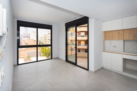 Wohnung zum Verkauf in Torrevieja, Alicante, Spanien 2 Schlafzimmer, 88 m2 Nr. 188977 - Foto 7