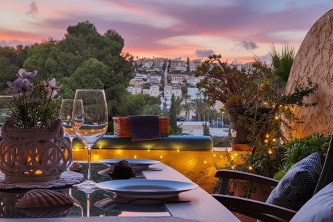 Apartment for sale in Santa Ponsa, Mallorca, Spain 2 bedrooms, 80 sq.m. No. 144389 - photo 1