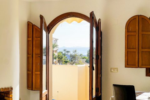 Apartment for sale in Punta Prima, Alicante, Spain 2 bedrooms, 119 sq.m. No. 144391 - photo 20