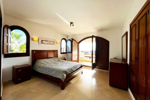 Apartment for sale in Punta Prima, Alicante, Spain 2 bedrooms, 119 sq.m. No. 144391 - photo 4