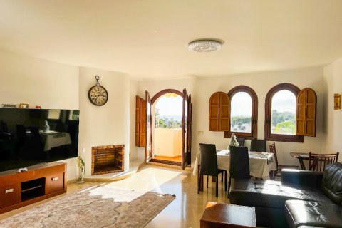 Apartment for sale in Punta Prima, Alicante, Spain 2 bedrooms, 119 sq.m. No. 144391 - photo 3
