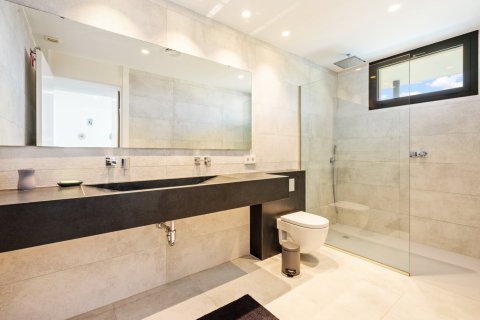 Villa for sale in Platja D'aro, Girona, Spain 4 bedrooms, 440 sq.m. No. 180606 - photo 27