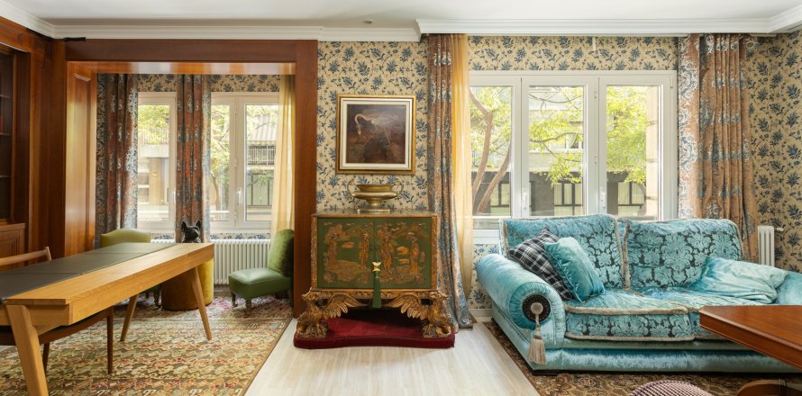 Apartment à Barcelona, Espagne 3 chambres, 144 m2 No. 143307