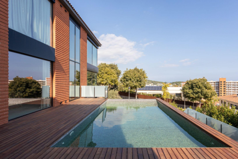 Villa zum Verkauf in Barcelona, Spanien 6 Schlafzimmer, 674 m2 Nr. 143308 - Foto 1