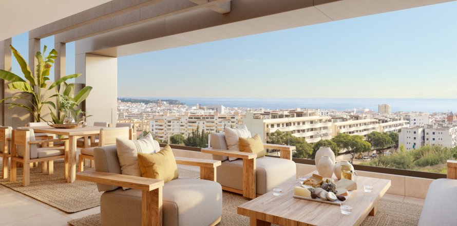 Apartment à Estepona, Malaga, Espagne 3 chambres, No. 143305