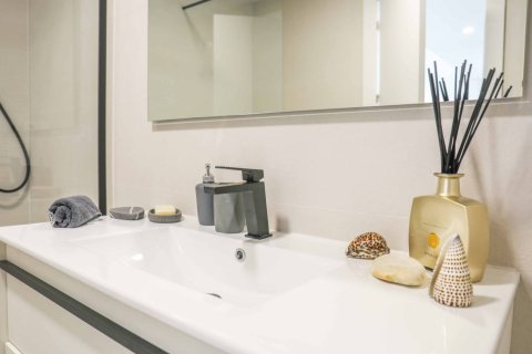 Huoneisto myytävänä Denia, Alicante, Espanja, 2 makuuhuonetta, 88.15 m2 No. 176618 - kuva 18