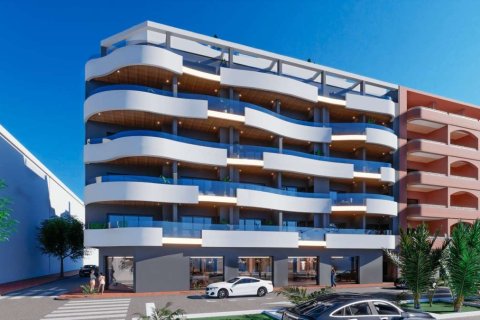 Huoneisto myytävänä Torrevieja, Alicante, Espanja, 3 makuuhuonetta, 100.9 m2 No. 181395 - kuva 2