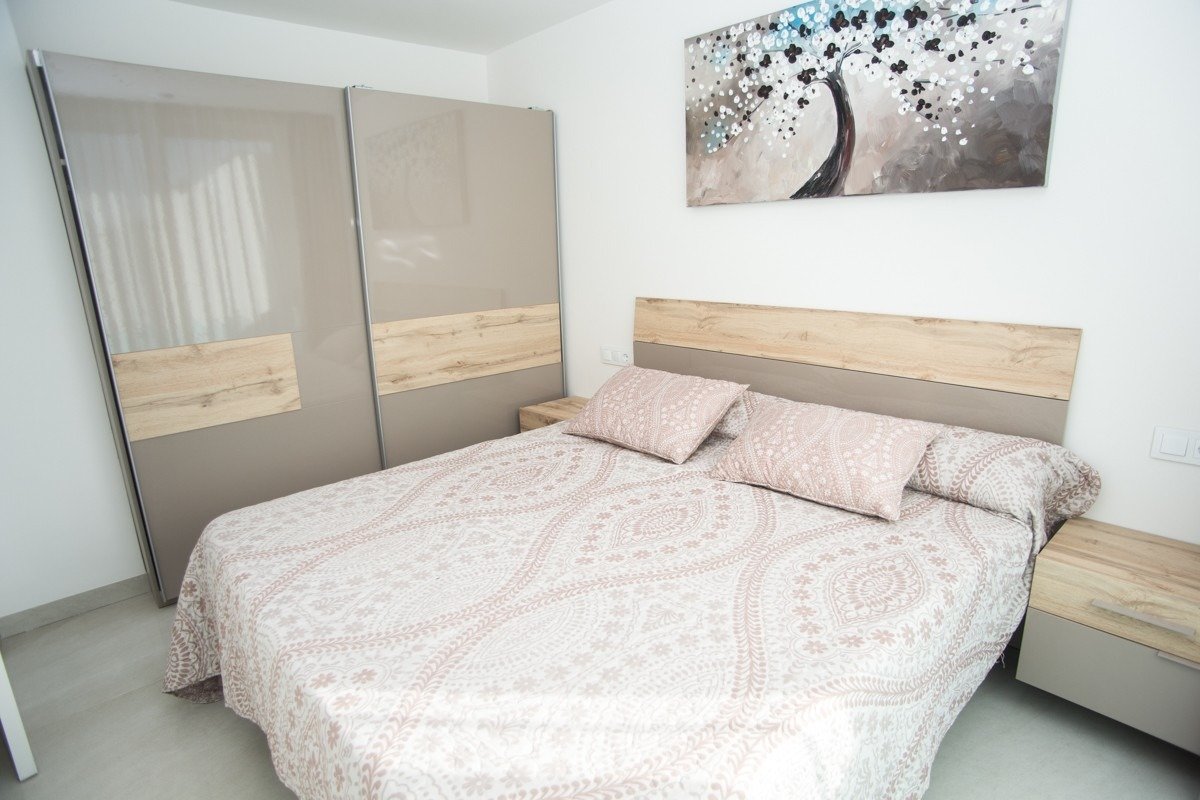 Apartment in Cala De Finestrat, Alicante, Spain 1 bedroom, 76 sq.m. No. 76086