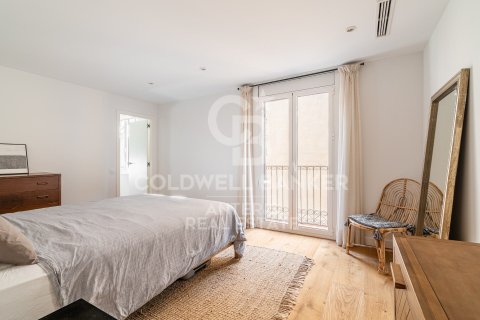 Продажа пентхауса в Барселона, Испания 2 спальни, 172м2 №157338 - фото 9