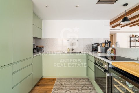 Продажа пентхауса в Барселона, Испания 2 спальни, 172м2 №157338 - фото 6