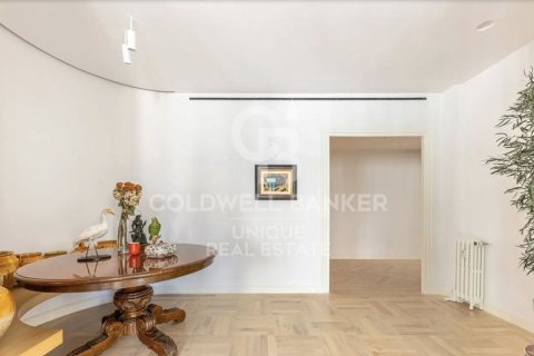 Wohnung zum Verkauf in Madrid, Spanien 3 Schlafzimmer, 204 m2 Nr. 157342 - Foto 2