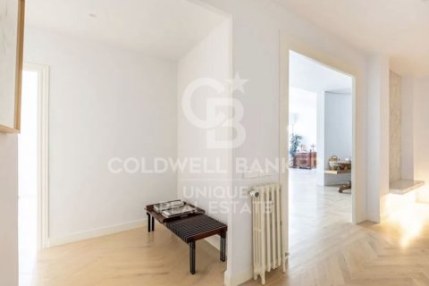 Wohnung zum Verkauf in Madrid, Spanien 3 Schlafzimmer, 204 m2 Nr. 157342 - Foto 12