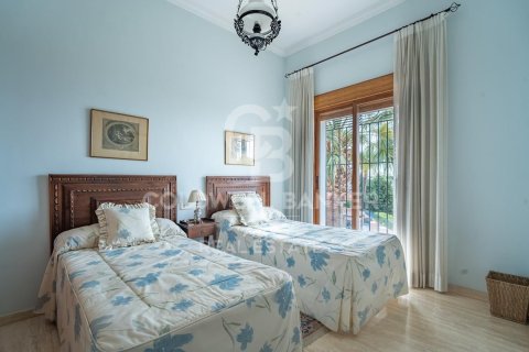 Villa for sale in Malaga, Spain 5 bedrooms, 805 sq.m. No. 157344 - photo 25