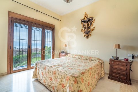 Villa for sale in Malaga, Spain 5 bedrooms, 805 sq.m. No. 157344 - photo 24