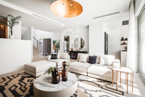 Willa w Marbella, Malaga, Hiszpania 5 sypialni,  nr 157340 – zdjęcie 5