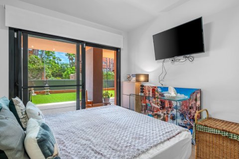 Apartment for sale in Alicante, Spain 2 bedrooms, 87 sq.m. No. 193754 - photo 27