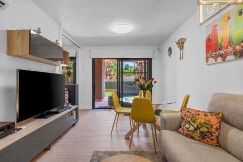 Apartment for sale in Alicante, Spain 2 bedrooms, 87 sq.m. No. 193754 - photo 12