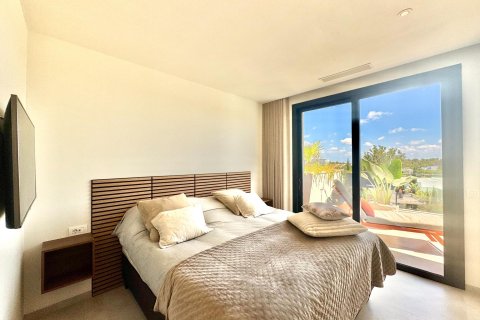 Apartament w Pinar De Campoverde, Alicante, Hiszpania 3 sypialnie, 136 mkw. nr 193757 – zdjęcie 18