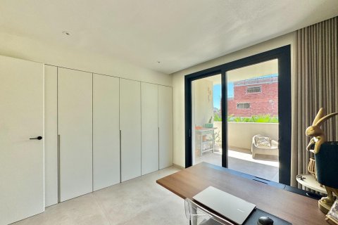 Apartament w Pinar De Campoverde, Alicante, Hiszpania 3 sypialnie, 136 mkw. nr 193757 – zdjęcie 28