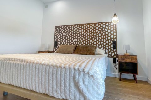 Townhouse for sale in Torrevieja, Alicante, Spain 3 bedrooms, 160 sq.m. No. 193755 - photo 24